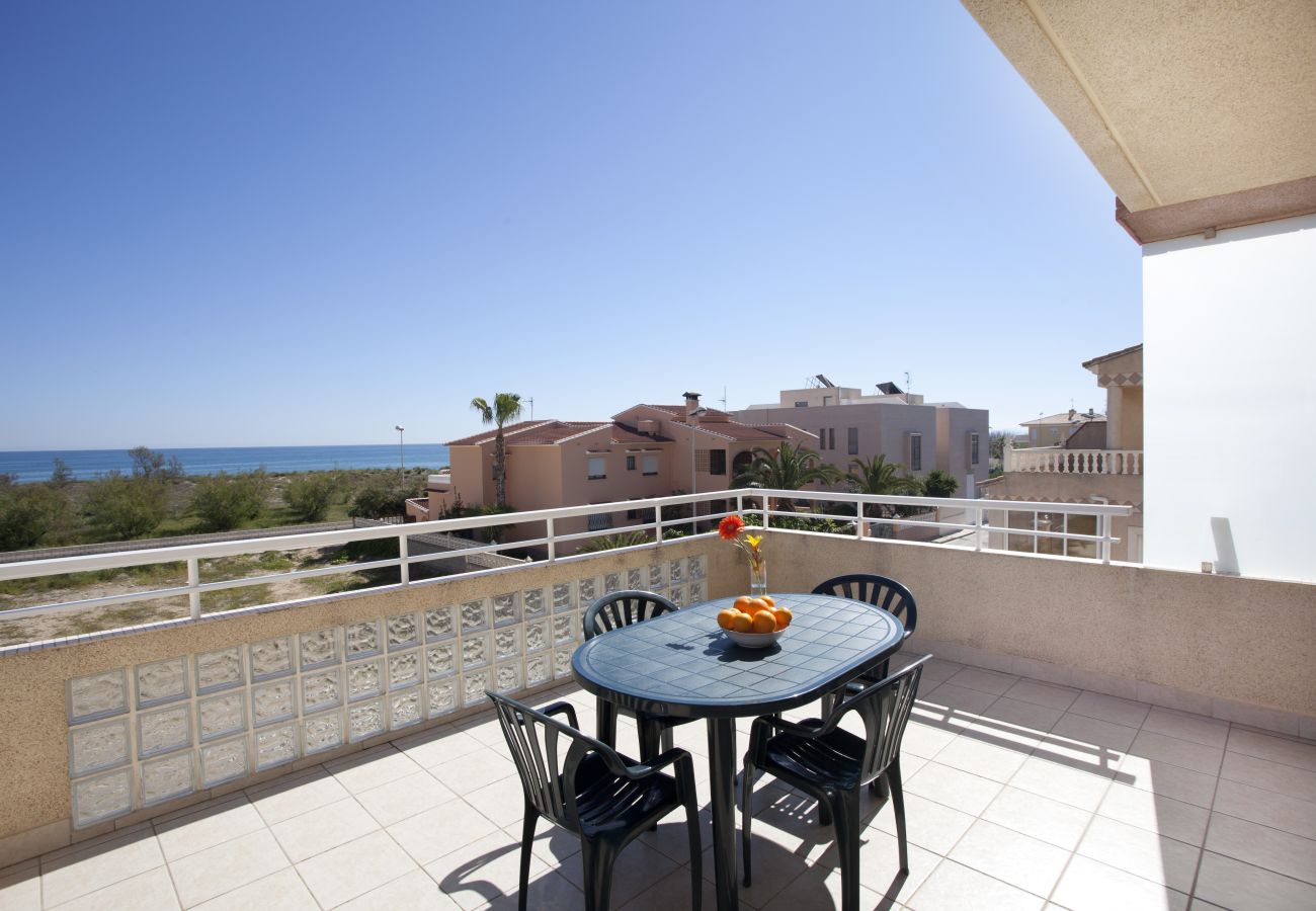 Apartamento en Oliva - P112A