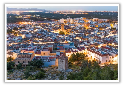 Raval Quarter – Night View
