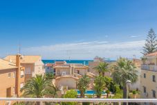Apartment in Oliva - AV63