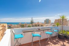 Apartment in Oliva - AV63
