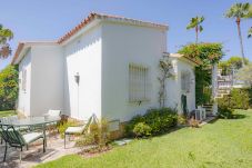 Chalet in Oliva - PI8Q