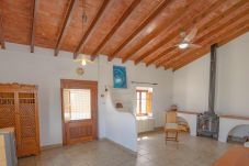 House in Oliva - VO9BSI