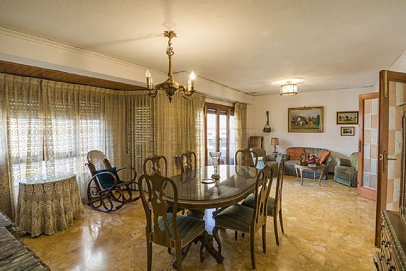 Property to buy Flat Oliva