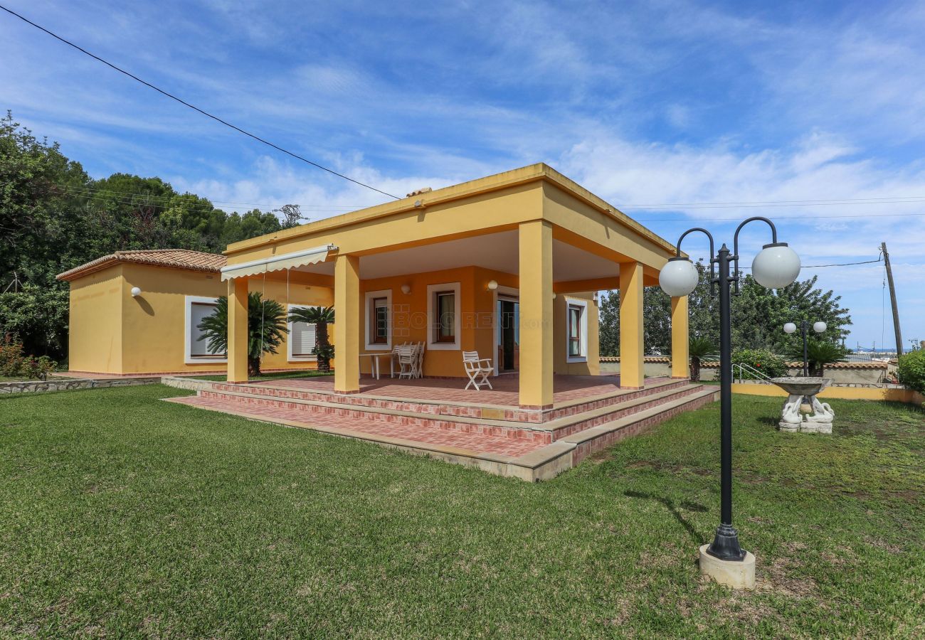 Casa en Oliva - CO12