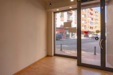 Local comercial en Oliva - VOL4